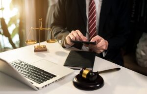 How to Compare & Choose the Best Lawyers in Pittsburgh, PA for Your Case