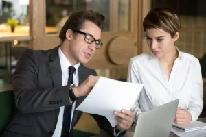 How a Contract Review Attorney in Cecil, PA Can Help You Avoid Common Legal Pitfalls